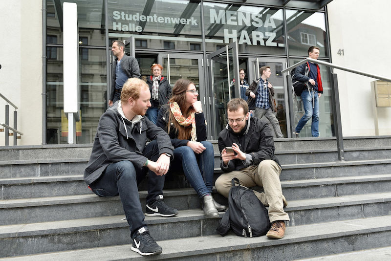 Mit 794 Sitzplätzen ist die Harzmensa die größte Mensa in Halle: