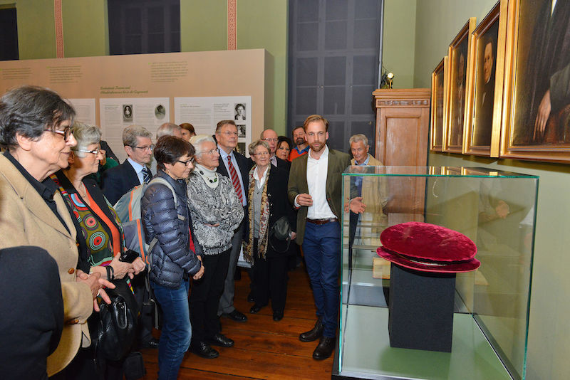 Im Anschluss konnte die Ausstellung "Frauen an der Universität Halle" besichtigt werden.