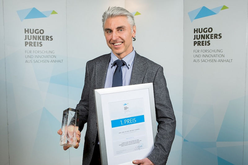 Michael Tchirikov hat den Hugo-Junkers-Preis des Landes Sachsen-Anhalt in der Kategorie "Innovativste Projekte der angewandten Forschung" gewonnen.
