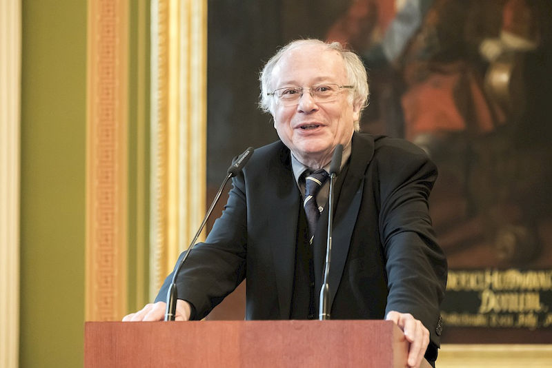 Rektor Udo Sträter hat in seiner achtjährigen Amtszeit unzählige Male am Rednerpult gestanden.
