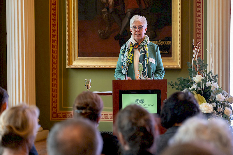 Petra Dobner hielt einen Vortrag „Vom Verfassungsfeind zur Verfassungsfeindschaft? Oder: Der dritte Pfeiler wehrhafter Demokratie.“