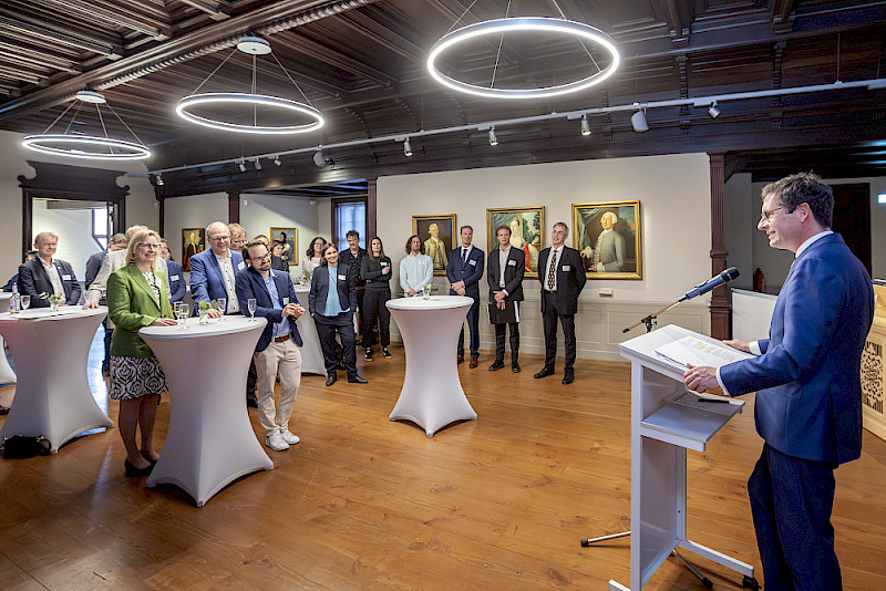 Oberbürgermeister Alexander Vogt begrüßte die Neuberufenen und Gäste beim abendlichen Empfang.