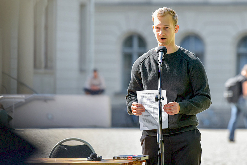 Ferdinand Kirchfeld sprach für den Studierendenrat der MLU.