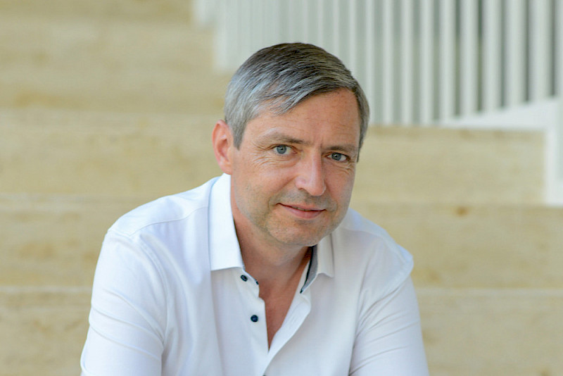 Boris Wille leitet das International Office der MLU.