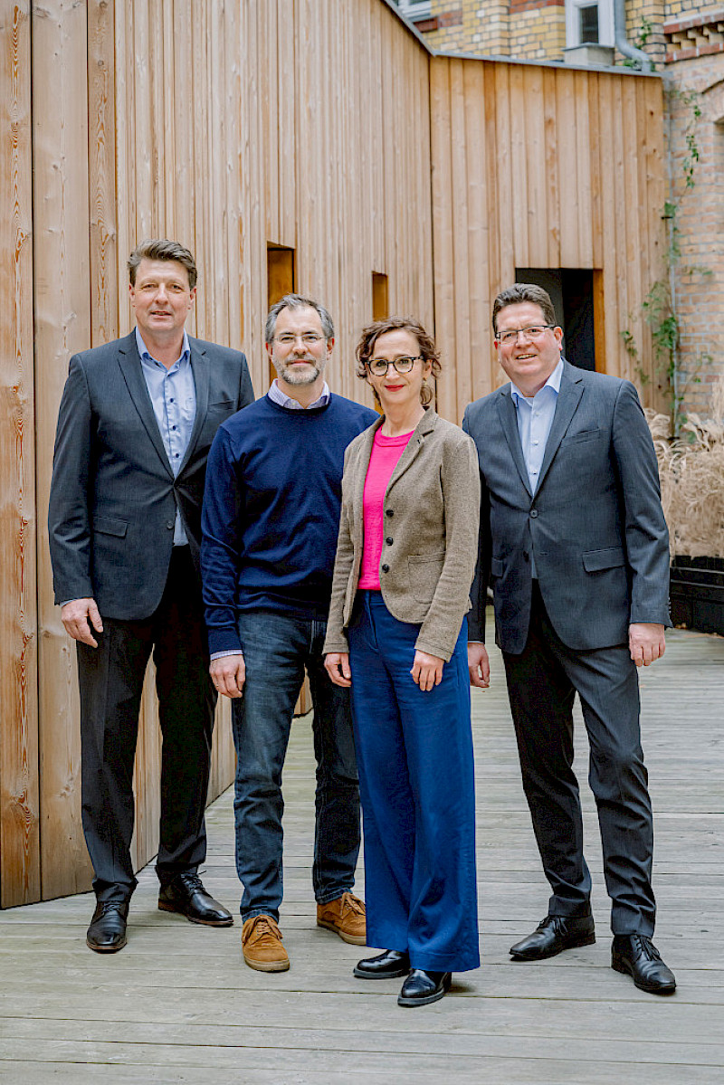 Der Vorstand des JTC (von links): Ralf Wehrspohn, Jonathan Everts, Susanne Hübner und Christian Tietje