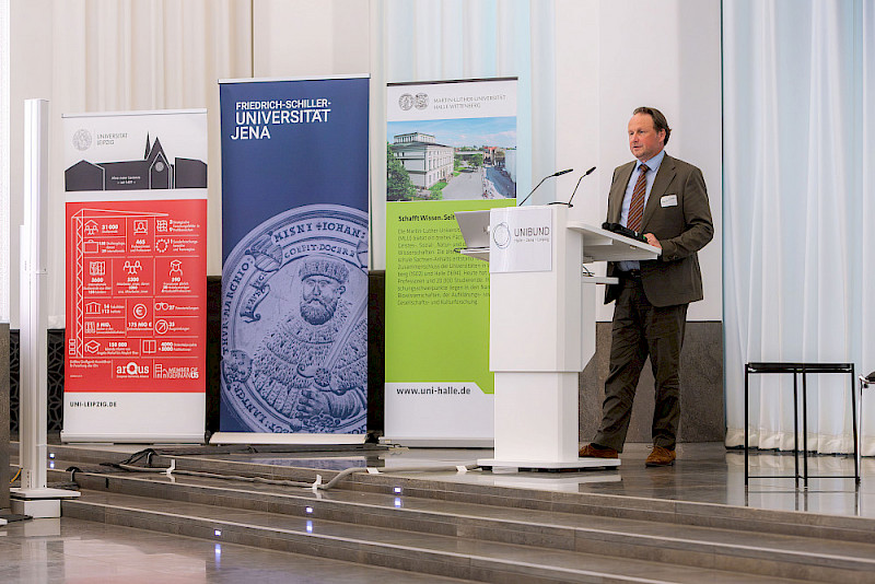 Andreas Marx blickte in seiner Rede optimistisch in die Zukunft.