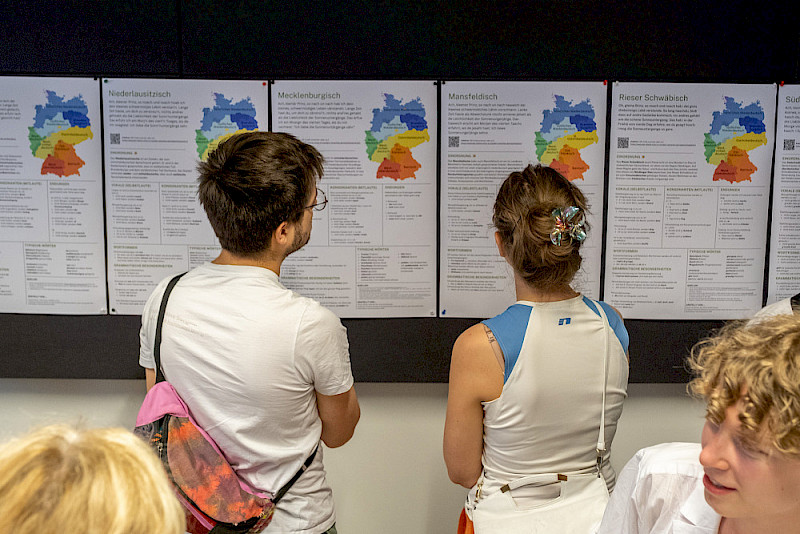 In die Welt der Dialekte konnte man am Steintor-Campus eintauchen.