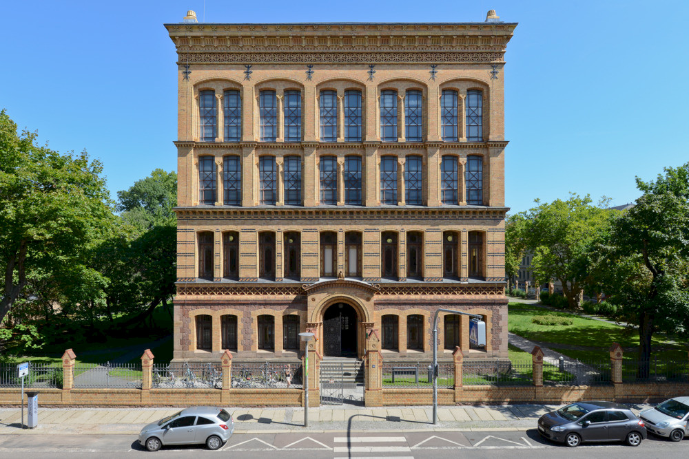 Das Hauptgebäude der ULB