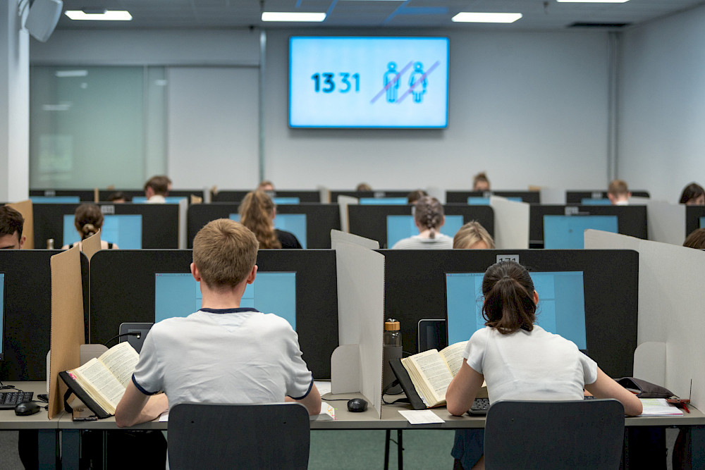 Im Prüfungscenter der MLU finden digitale Prüfungen statt.