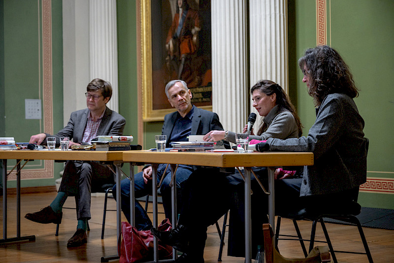 Auf dem Podium der Jubiläumsveranstaltung saßen Stephan Pabst, Lutz Seiler, Daniela Danz und Andrea Seidel (von links).