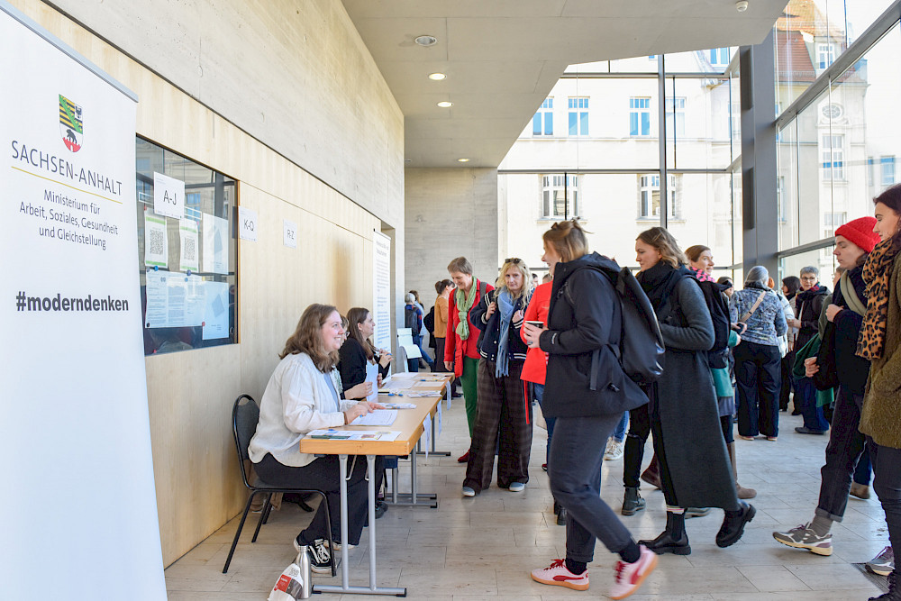 Der Landesfrauentag des Landes Sachsen-Anhalt fand im Audimax der MLU statt.