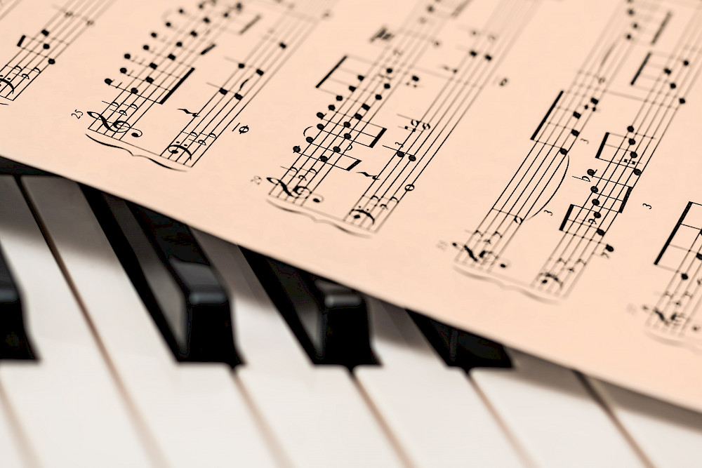 Musikstatistik wertet unter anderem Tonhöhen und die Struktur von Musikstücken aus.